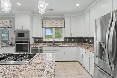 Lakefront on 1.21 Acres - 5 Private Suites - Private Dock - - photo 36