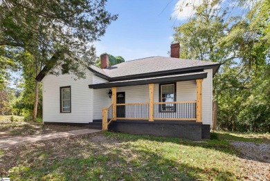 (private lake, pond, coastal) Home For Sale in Ware Shoals South Carolina