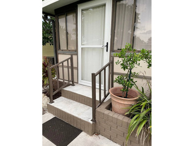 Welcome to this charming fully updated top to bottom and inside - photo 3