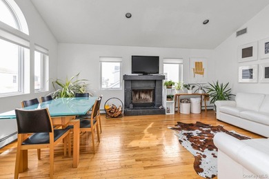 Welcome to 804 E. Chester St. in Long Beach's desirable East End - photo 5