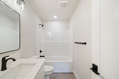 Beautiful new Traditional home backing to serene greenspace - photo 23