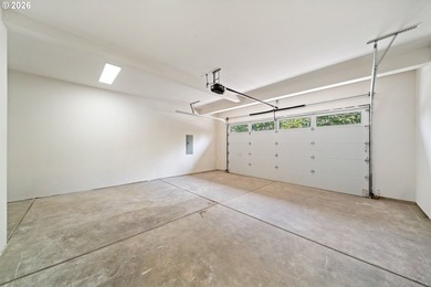 Beautiful new Traditional home backing to serene greenspace - photo 27