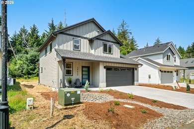 Beautiful new Traditional home backing to serene greenspace - photo 33