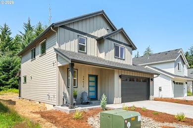 Beautiful new Traditional home backing to serene greenspace - photo 34