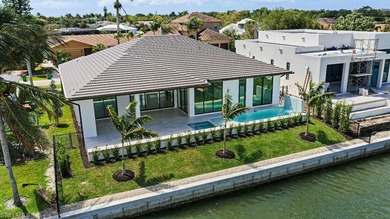 Experience refined coastal living in this luxury residence - photo 3