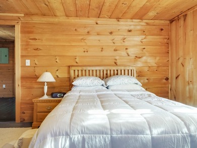 Unit 2 at 333 Smithfield Road is a traditional 2-bedroom cottage - photo 8