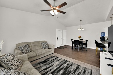 Nearly new and better than waiting for new construction! This - photo 6