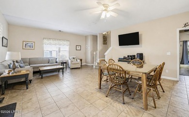 Welcome to your perfect Fripp Island getaway! This charming - photo 11