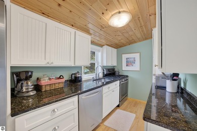 Welcome to the Guest House-your opportunity to enjoy attainable - photo 11