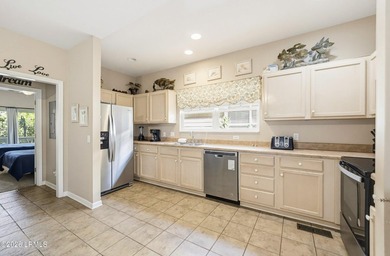 Welcome to your perfect Fripp Island getaway! This charming - photo 15