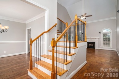 Take a look at this stunning estate located in the prestigious - photo 7