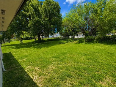 DOUBLE LOT! Stunning fully renovated home on a rare double lot - photo 17