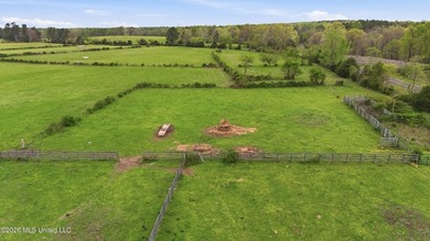 At the center of the property is a thoughtfully designed 7-stall - photo 18