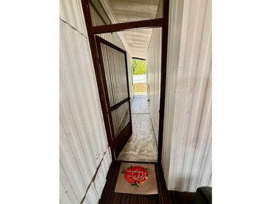 This home is located on a nice size lot w/ no backyard neighbors - photo 18