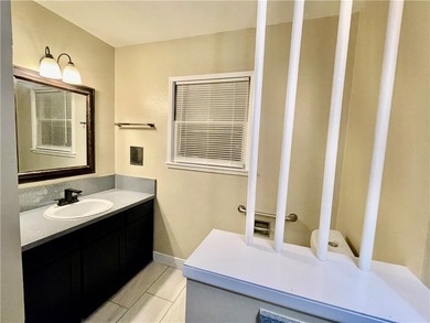 Welcome to this nicely updated move in ready home. Living - photo 20