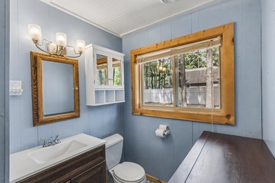 Looking for a nice cozy cottage only 3 blocks from Castle Rock - photo 26