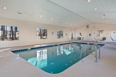 Welcome to your new oasis in the highly desirable River Oaks - photo 30