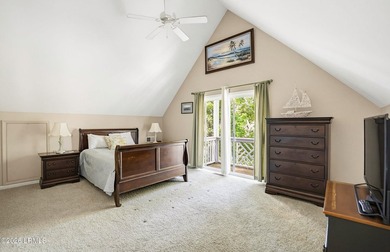 Welcome to your perfect Fripp Island getaway! This charming - photo 32