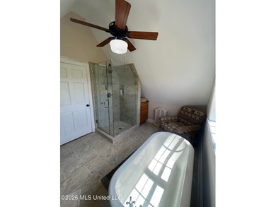 At the center of the property is a thoughtfully designed 7-stall - photo 38