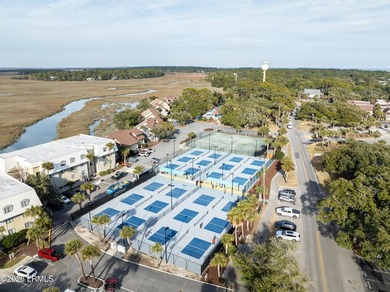 Welcome to your perfect Fripp Island getaway! This charming - photo 40