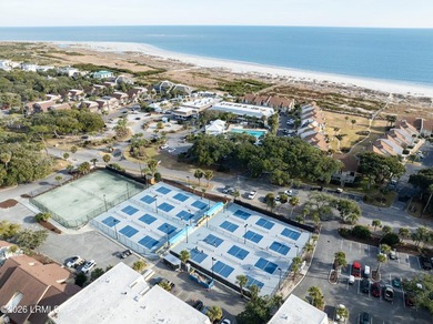 Welcome to your perfect Fripp Island getaway! This charming - photo 41