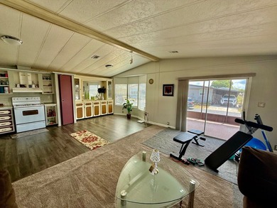 This home is located on a nice size lot w/ no backyard neighbors - photo 42