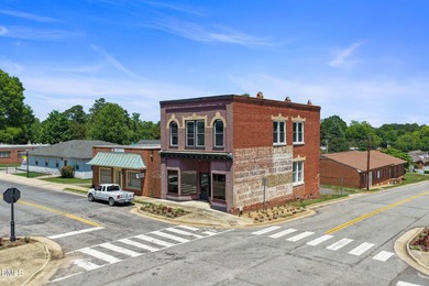 Prime corner commercial building available in the Kerr Lake - photo 3