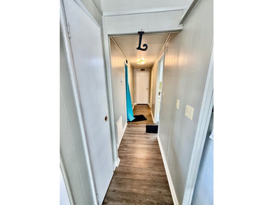 This home is located on a nice size lot w/ no backyard neighbors - photo 44