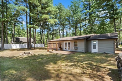 Looking for a nice cozy cottage only 3 blocks from Castle Rock - photo 47