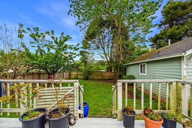Fantastic 4 Bedroom Arcata Victorian with great location! It's a - photo 8