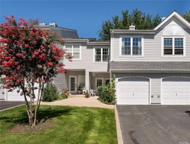  Townhome/Townhouse Sale Pending in Port Jefferson New York