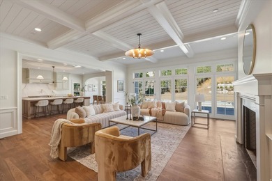 Introducing a classically designed Colonial Revival from the - photo 10
