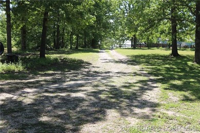 LARGE COUNTRY HOME WITH HIGHLY DESIRABLE LOCATION. ALMOST 4200 - photo 12