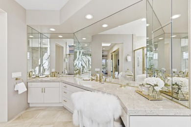 Coveted free-standing Desert Horizons residence, tastefully - photo 14
