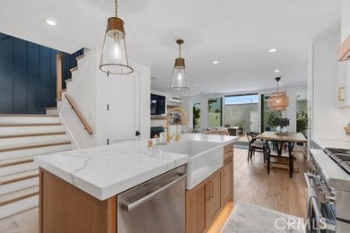 Fully reimagined coastal residence with comprehensive 2021 - photo 14
