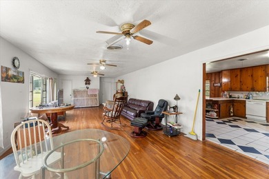 Discover the potential of this charming 3-bedroom, 1.5-bath home - photo 14