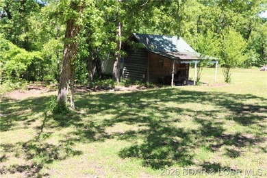 LARGE COUNTRY HOME WITH HIGHLY DESIRABLE LOCATION. ALMOST 4200 - photo 15
