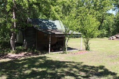 LARGE COUNTRY HOME WITH HIGHLY DESIRABLE LOCATION. ALMOST 4200 - photo 16