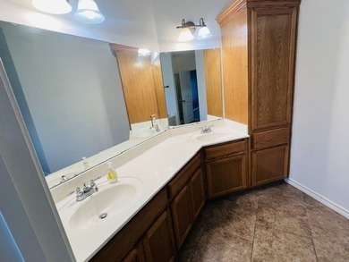 Welcome to this exceptional 4 bedroom, 3 full bath home offering - photo 19