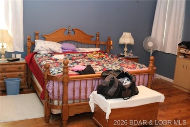 LARGE COUNTRY HOME WITH HIGHLY DESIRABLE LOCATION. ALMOST 4200 - photo 22