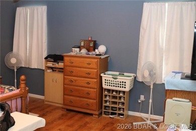 LARGE COUNTRY HOME WITH HIGHLY DESIRABLE LOCATION. ALMOST 4200 - photo 24