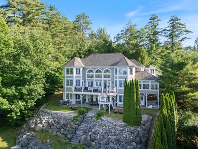 Luxury Living Meets Exceptional Entertaining! Blending timeless - photo 6