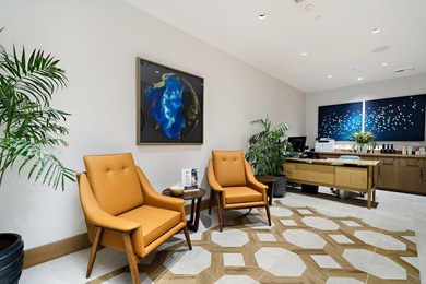 Coveted free-standing Desert Horizons residence, tastefully - photo 29
