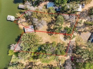 Lake Lot Sale Pending in Mabank, Texas