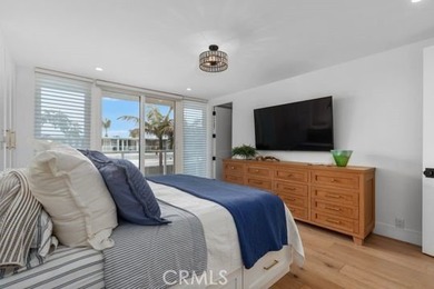 Fully reimagined coastal residence with comprehensive 2021 - photo 34