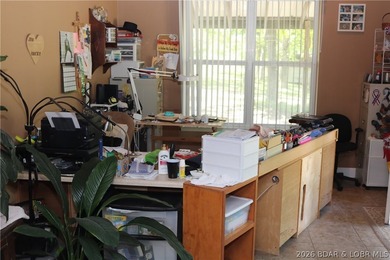 LARGE COUNTRY HOME WITH HIGHLY DESIRABLE LOCATION. ALMOST 4200 - photo 41