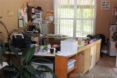 LARGE COUNTRY HOME WITH HIGHLY DESIRABLE LOCATION. ALMOST 4200 - photo 41