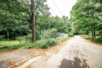 This hidden gem is waiting for you! Here is a unique opportunity - photo 2