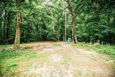 This hidden gem is waiting for you! Here is a unique opportunity - photo 3