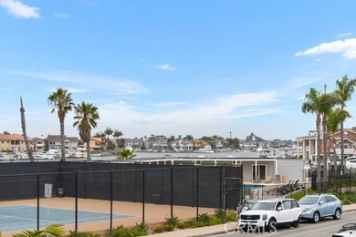 Fully reimagined coastal residence with comprehensive 2021 - photo 44
